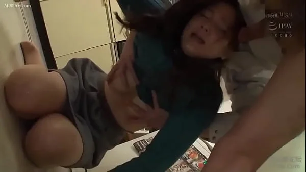 Japanese women get a rough facefuck for apologies(Uncensored) part3